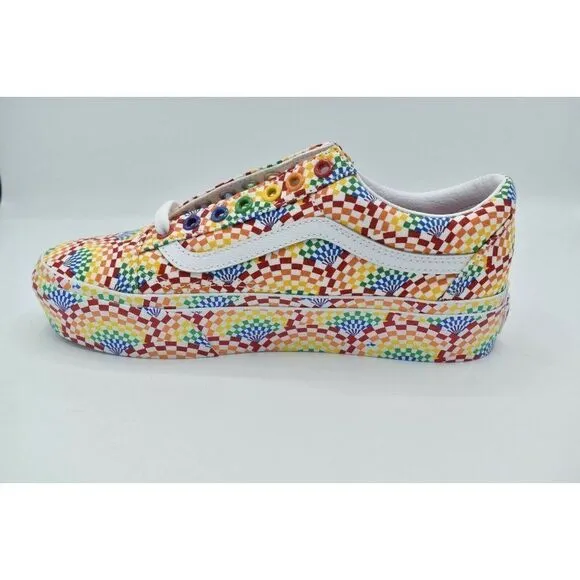 NWB Vans Womens Size 9.5 Old Skool Pride Multicolor Platform Sneakers Shoes