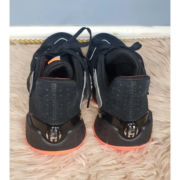 NWOB ADIDAS HARDEN VOL 4 /  MEN-6.5 &amp; 10