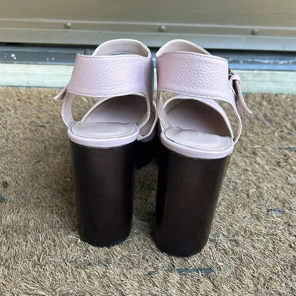 NWOB KK Dodds Light Pink Shimmer Leather Platform Sandals Bohemian Festival