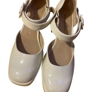 NWOT 6.5 Naked Feet Mary Jane Platform Heels Buckle Strap Block Heel Shoes