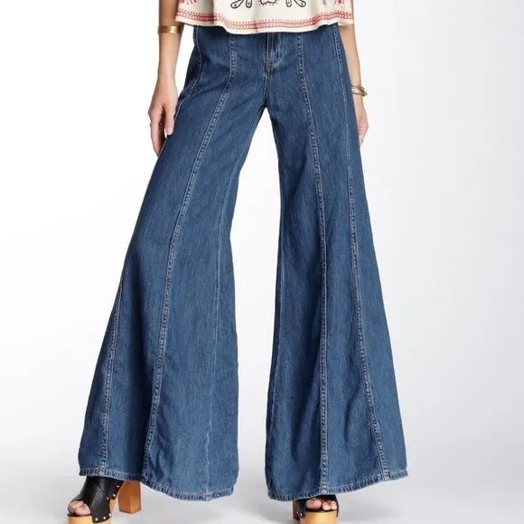 NWOT Free People Gilmore Wide Leg Denim Jeans
