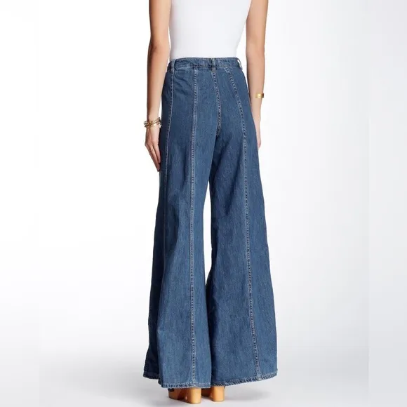 NWOT Free People Gilmore Wide Leg Denim Jeans