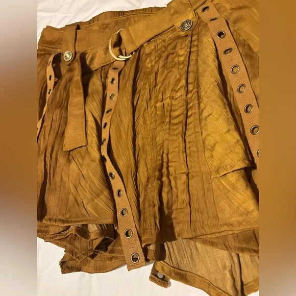 NWOT Free People Rue Mini Skirt, Golden Brown, Sz. Med