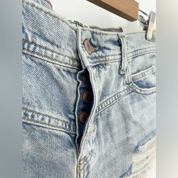 NWOT Free People Westwood Cutoff Mid Rise High Low Distressed Short Size 26