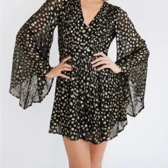 Nwot Goldie dress by the Mille travel and resort collection-xs