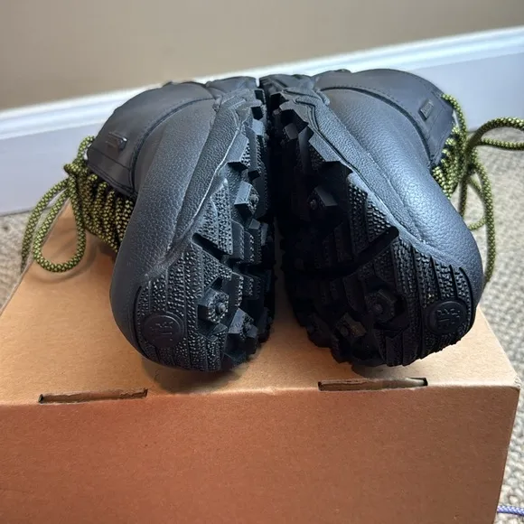 NWOT - Icebug Cedar RB9X Shoes - Men's 10.5