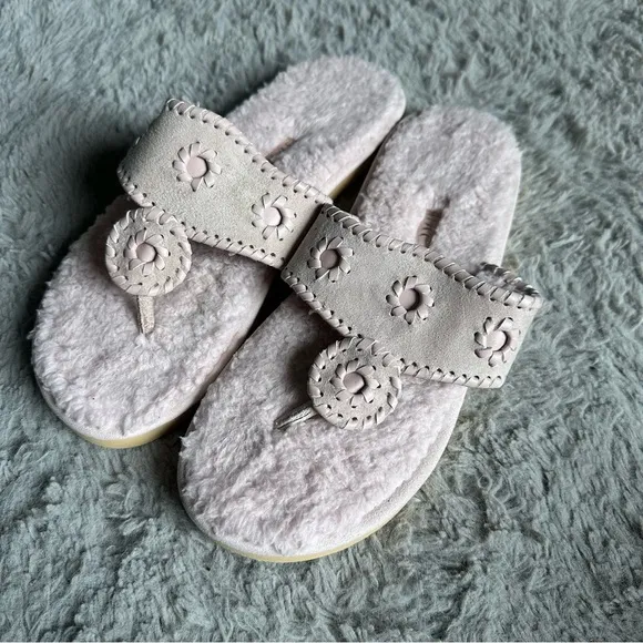 NWOT Jack Rogers Fluffy Pink Slippers Flip Flops with Suede &amp; Leather Details