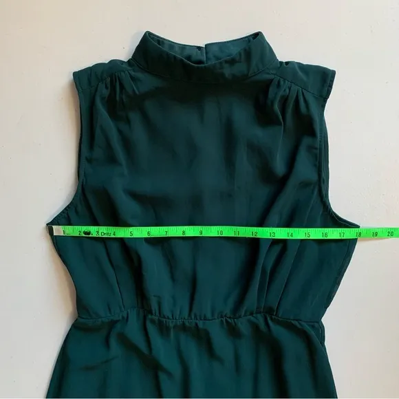 NWOT Lulus Size Large Emerald Classic Elegance Sleeveless Mock Neck Maxi Dress