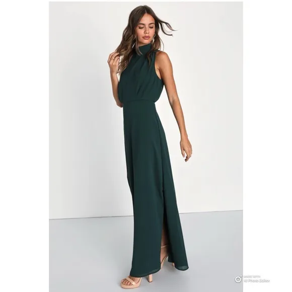 NWOT Lulus Size Large Emerald Classic Elegance Sleeveless Mock Neck Maxi Dress
