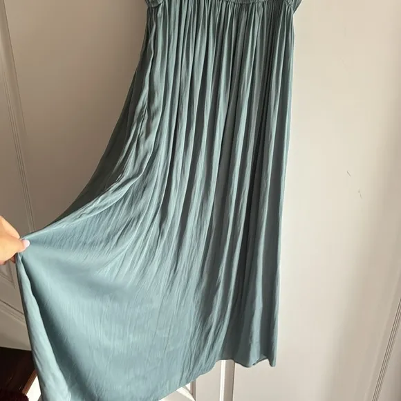 NWOT Modern Citizen Midi Dress