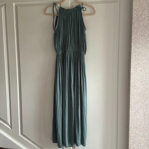 NWOT Modern Citizen Midi Dress