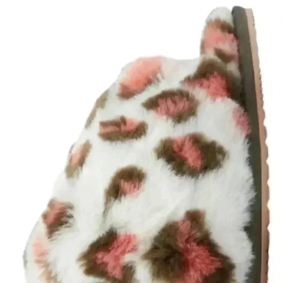 NWOT Sorel Go Mail Run slippers sz 8