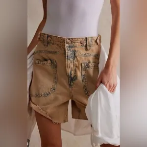 NWOT We The Free Palmer Shorts In Cowboy Khaki