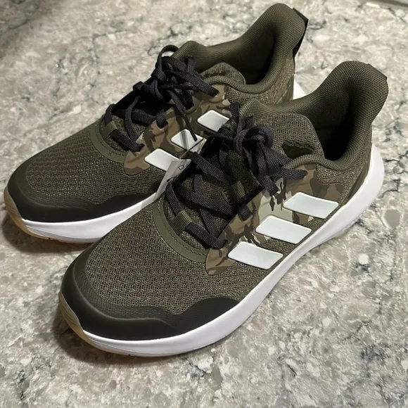 NWT ADIDAS FORTARUN 3.0 J SHOES KIDS Camo