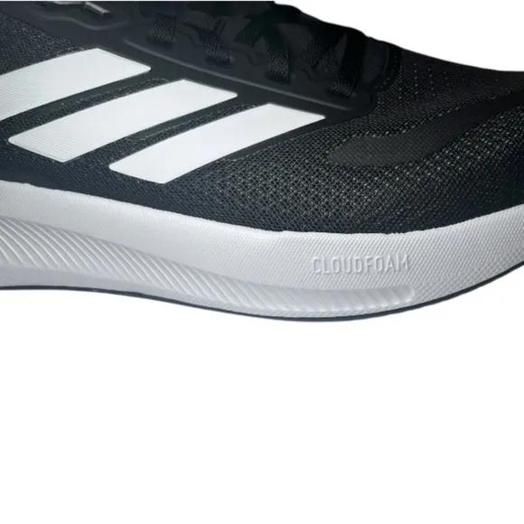 NWT adidas Men's Run Falcon 5 Sneaker, Black/White/Black, 10.5 W