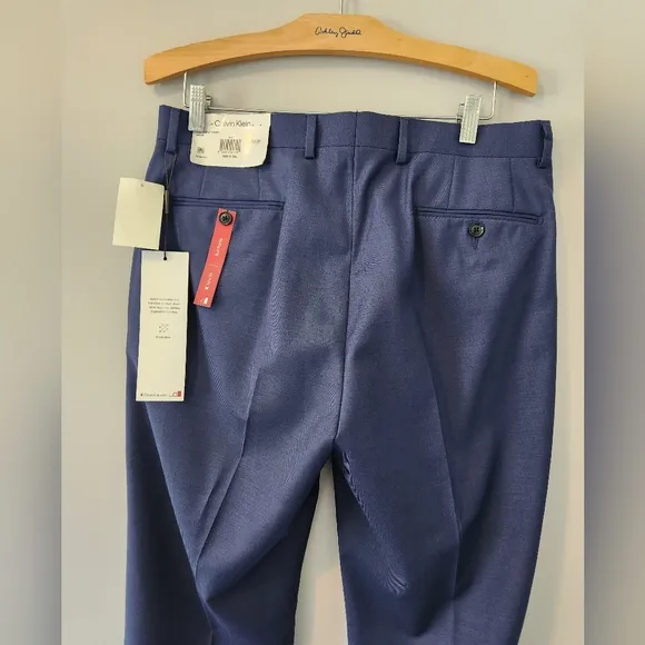 NWT Calvin Klein 34x32 Men’s ‘Jerome’ modern slimfit blue flat-front dre…