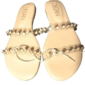 NWT Deltan Hollie Scallop Pearls Embellished Flats Sandals Size: 7.5