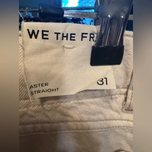 NWT Free People We the Free Aster Straight Leg Jeans - cream - 28S &amp; 31