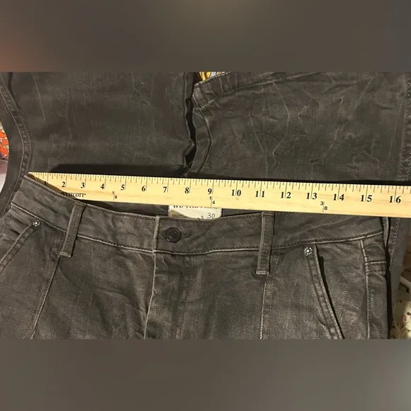 NWT Free People • We the Free • Vector Moto Jeans 30