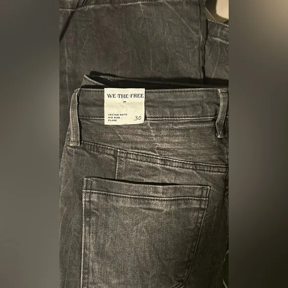 NWT Free People • We the Free • Vector Moto Jeans 30