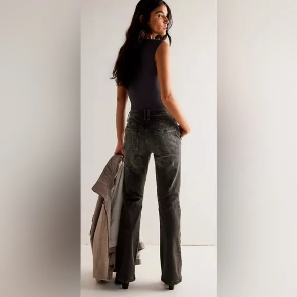 NWT Free People • We the Free • Vector Moto Jeans 30