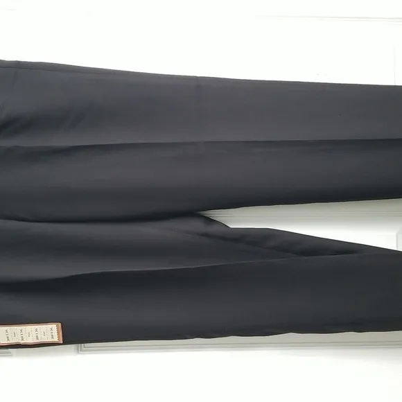 NWT Haggar Classic Fit Men's Dress Pants