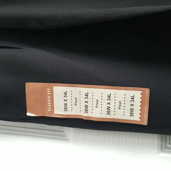 NWT Haggar Classic Fit Men's Dress Pants