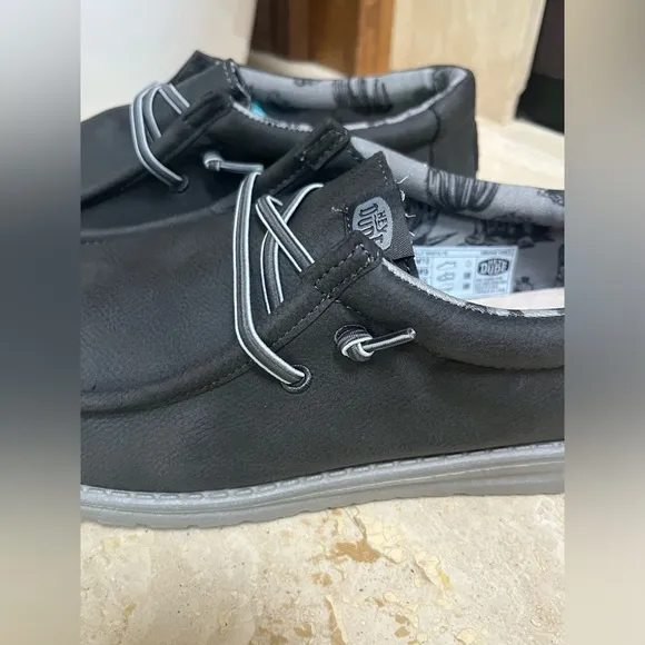 NWT Hey Dude Men’s Wally Santa Fe Shoes