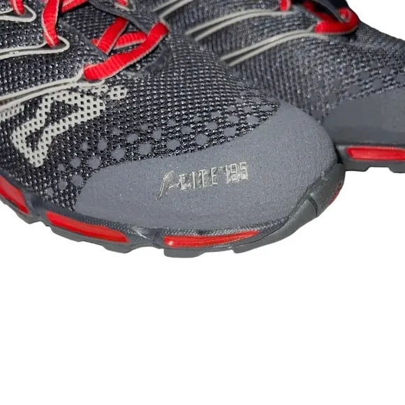NWT INOV-8 BARE XF 210 Man Shoes Size 8