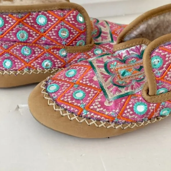 NWT Llani x Free People Boho Pink Embellished Fluffy Slippers Sz 36