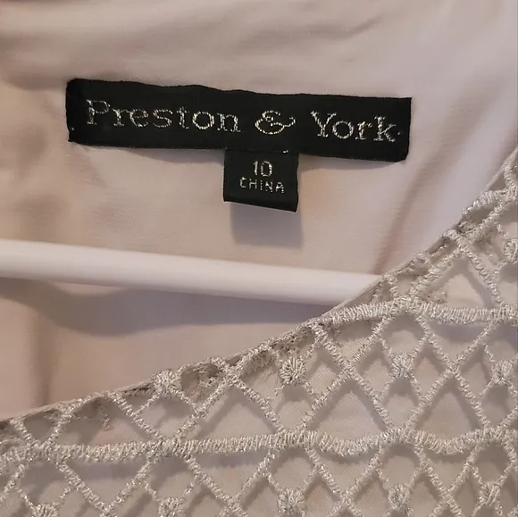 NWT Preston &amp; York Frannie Silver Metallic Lace Sheath Short Sleeve Dress