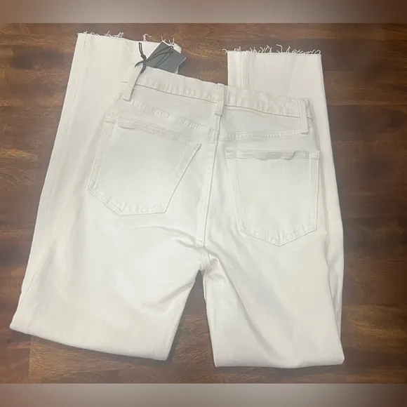 NWT! Re/Done | Comfort Stretch High Rise Stove Pipe Jeans | Vintage White | 25