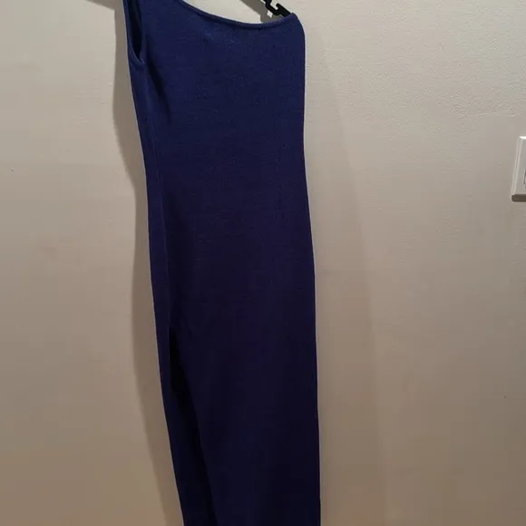 NWT Runway the Label Magic Midi One-Shoulder Dress Medium