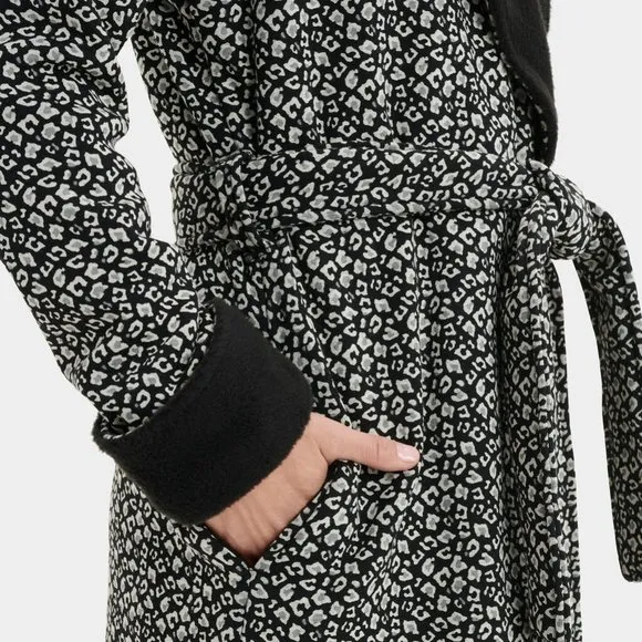 NWT UGG WOMEN'S DUFFIELD II LEOPARD‎ BLACK GRAY ROBE $130