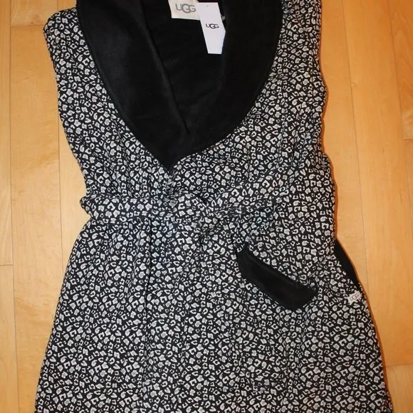 NWT UGG WOMEN'S DUFFIELD II LEOPARD‎ BLACK GRAY ROBE $130
