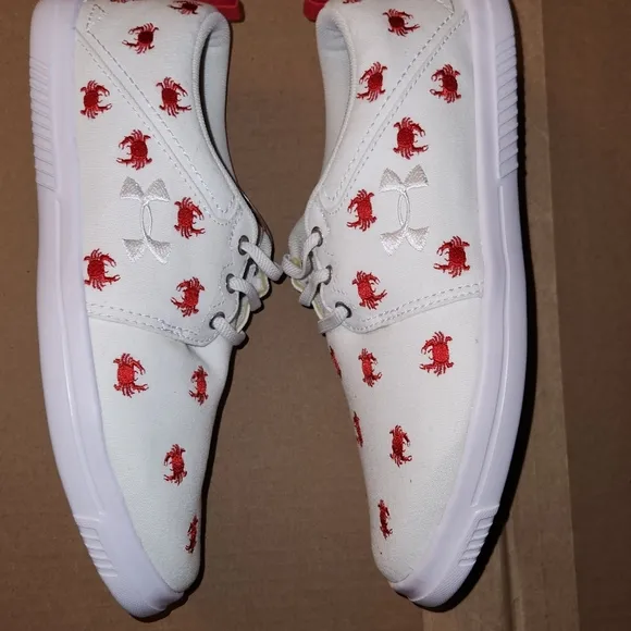 NWT Under Armour A B Critter Encounter IV Sneakers