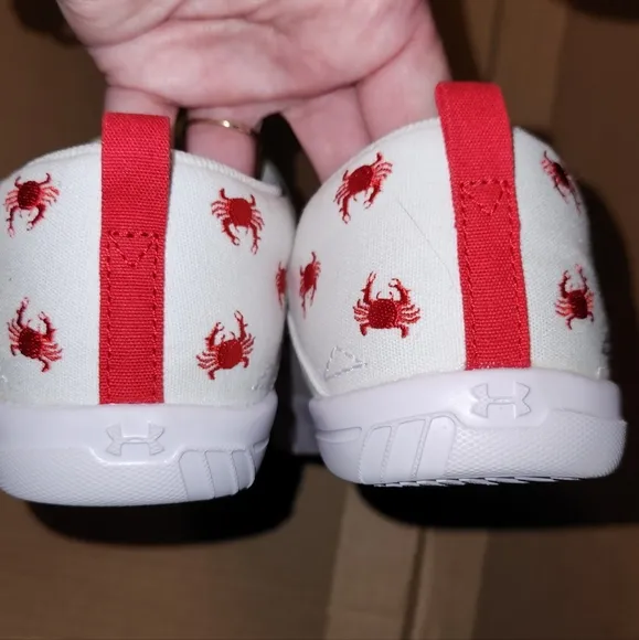 NWT Under Armour A B Critter Encounter IV Sneakers