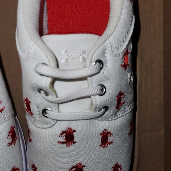 NWT Under Armour A B Critter Encounter IV Sneakers
