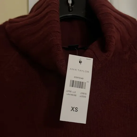 NWT- XS-Ann Taylor 100% Cashmere Turtleneck Tunic Sweater - Tinto Red