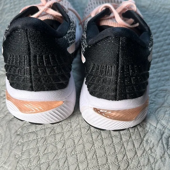 Oasis Pink and Black Performance Athletic Shoes