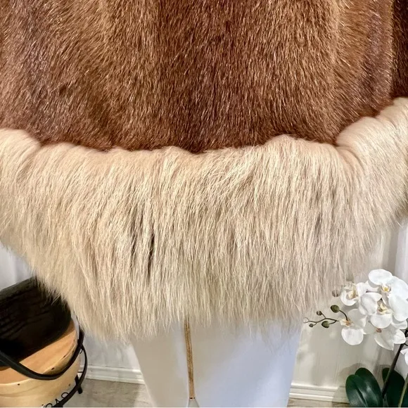 Old Hollywood Fur Cape Stole Wrap Mink &amp; Natural Fox Trim Around Collar &amp; Bottom
