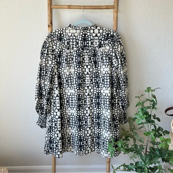 Olivia James Long Sleeve Black and White Patterned Dress