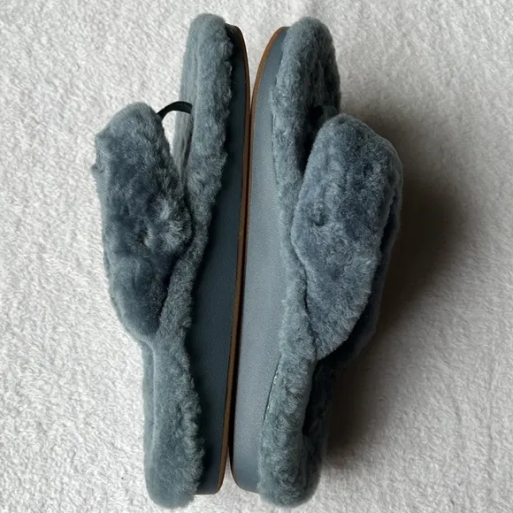 OluKai Kipe’a Heu Genuine Shearling Slide Sandal