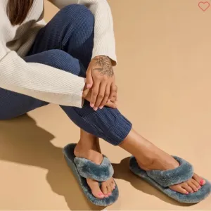 OluKai Kipe’a Heu Genuine Shearling Slide Sandal