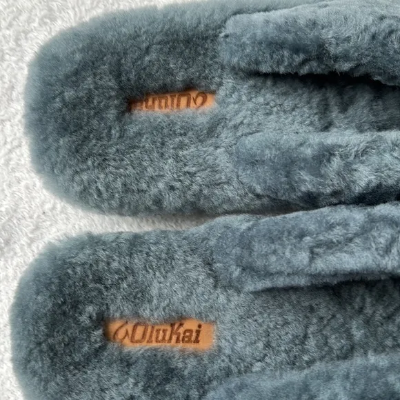 OluKai Kipe’a Heu Genuine Shearling Slide Sandal