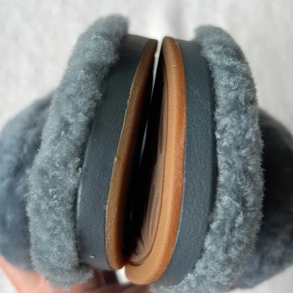 OluKai Kipe’a Heu Genuine Shearling Slide Sandal
