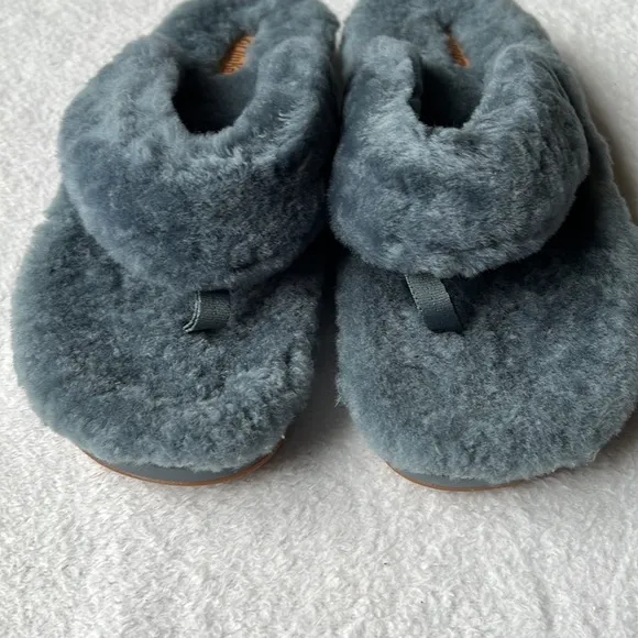 OluKai Kipe’a Heu Genuine Shearling Slide Sandal