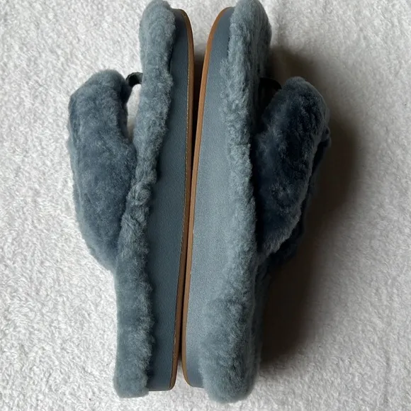 OluKai Kipe’a Heu Genuine Shearling Slide Sandal