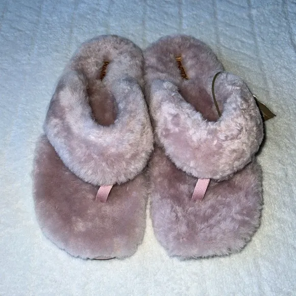 OluKai Kipe’a Heu Sandal Slippers