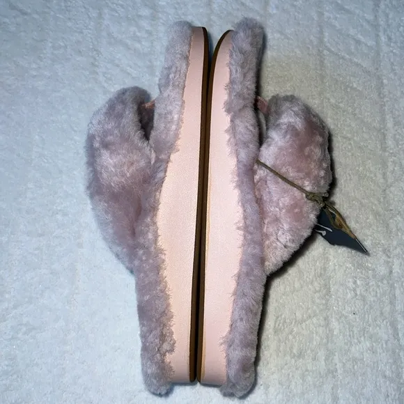 OluKai Kipe’a Heu Sandal Slippers